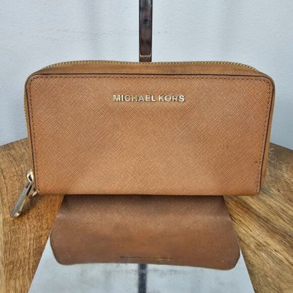 Michael Kors MK Zip Around leather Medium Wallet Brown - Picture 1 of 11